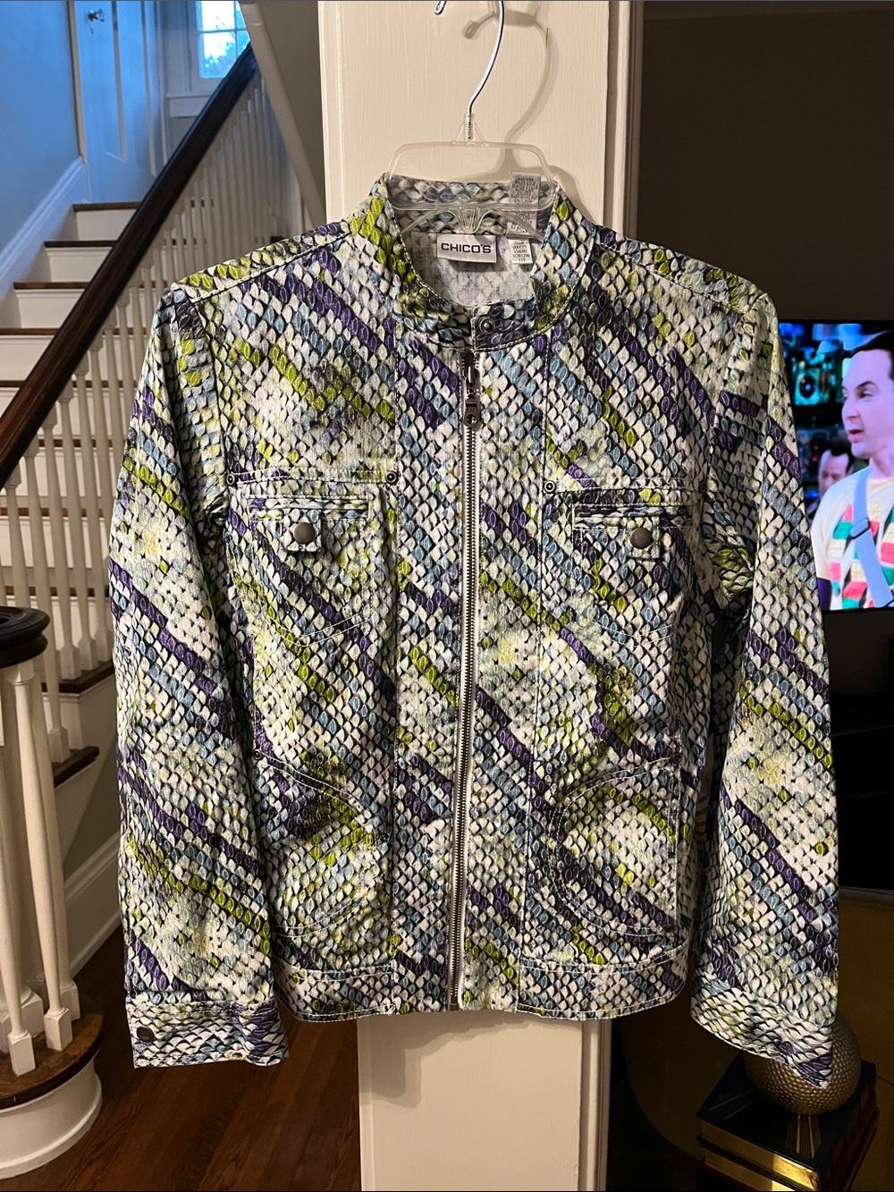 NWOT Chicos snakeskin Multicolor Print Zip-Front Jean Jacket